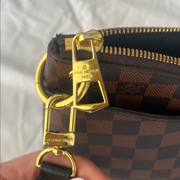 Louis Vuitton Brown Damier Ebene Crossbody with Black Trim & Gold Hardware - Picture 13 of 17